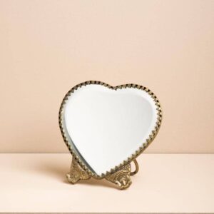 Petit miroir coeur métal festonné